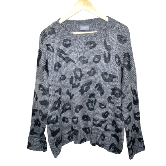 Wooden Ships Leopard Cheetah Print Sweater Mohair Wool Gray - Picture 3 of 11